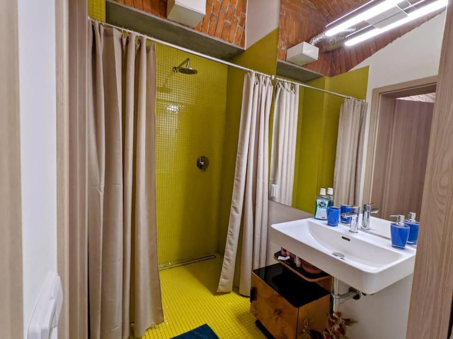 Romantic And Atypical Apartments In Prague'S Montmartre Exteriér fotografie