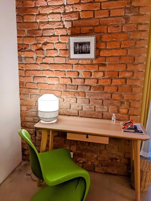 Romantic And Atypical Apartments In Prague'S Montmartre Exteriér fotografie