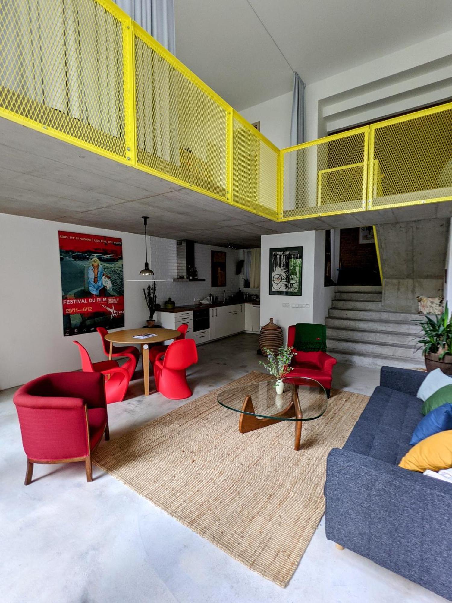 Romantic And Atypical Apartments In Prague'S Montmartre Exteriér fotografie