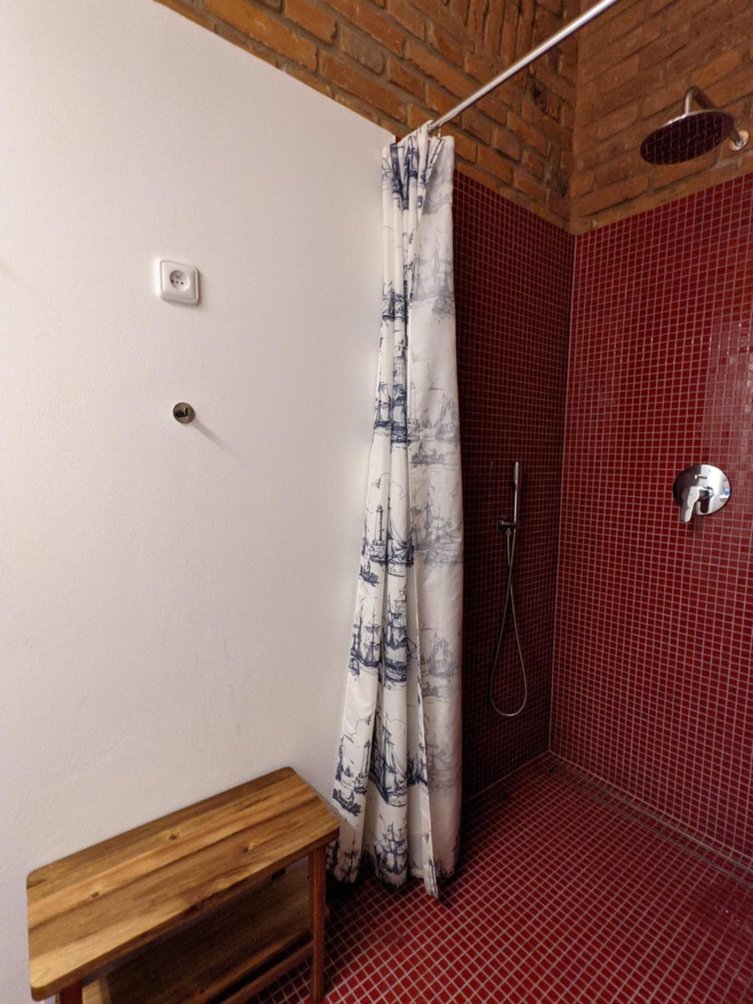 Romantic And Atypical Apartments In Prague'S Montmartre Exteriér fotografie