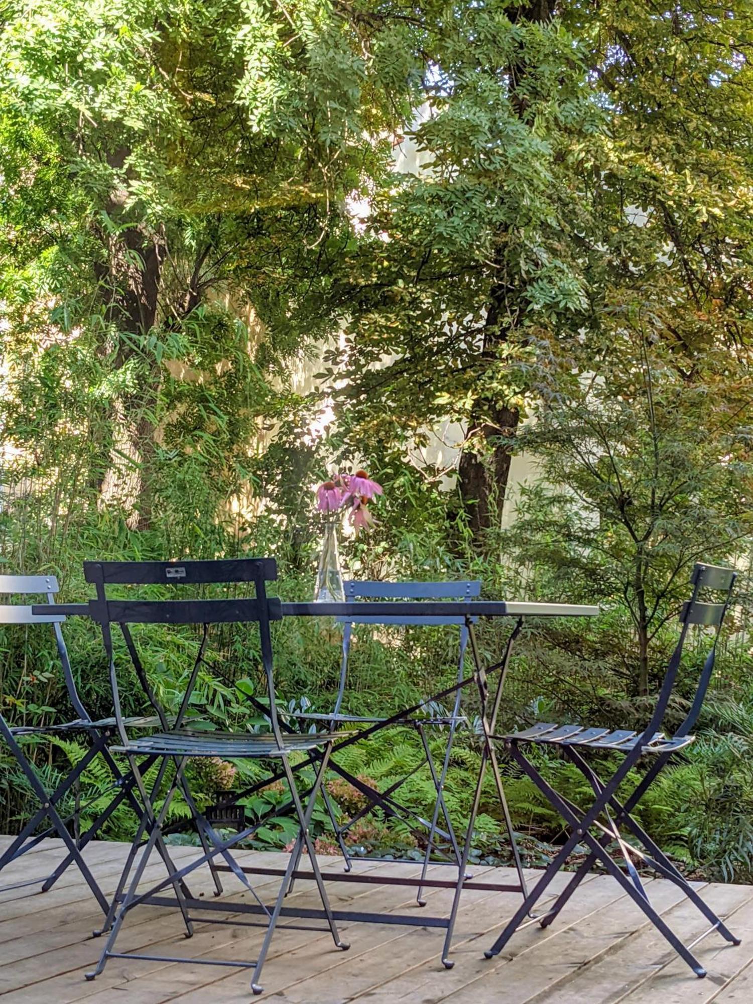 Romantic And Atypical Apartments In Prague'S Montmartre Exteriér fotografie